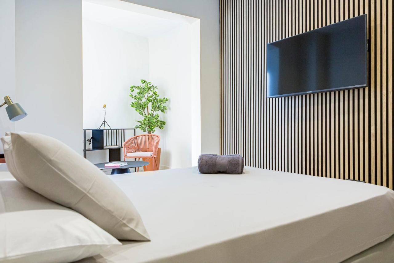 Valentin Suites Малага Экстерьер фото
