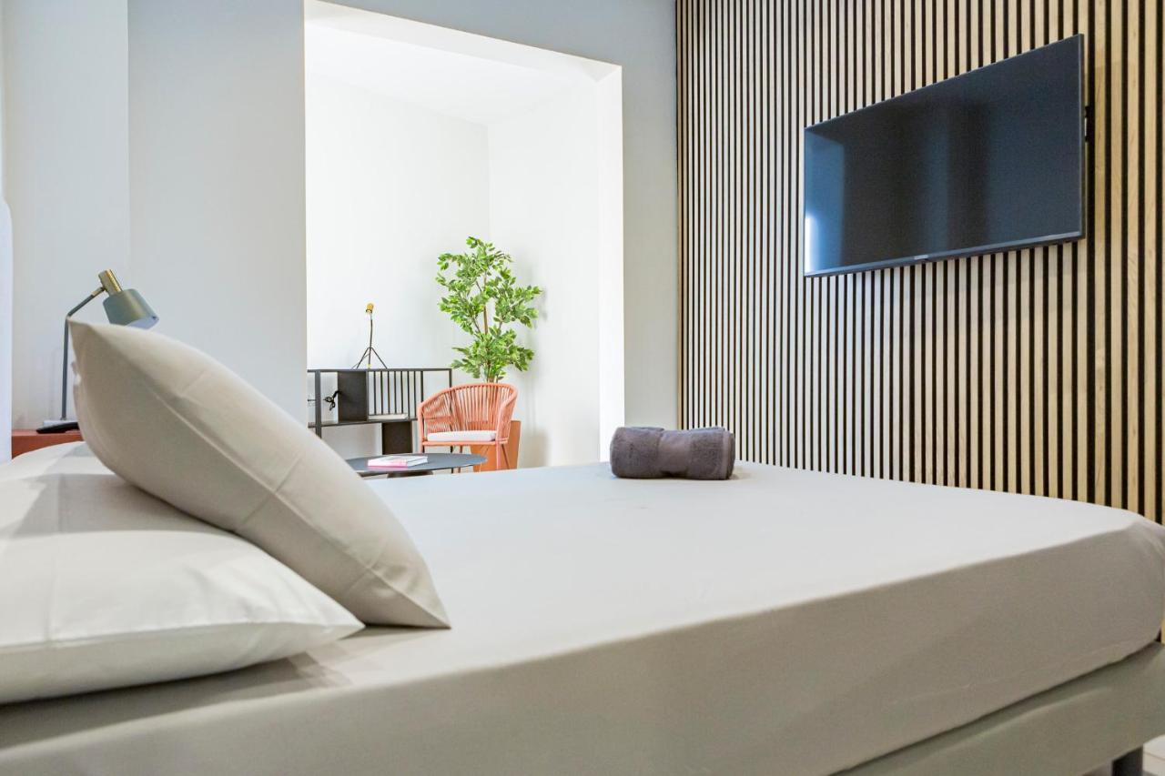 Valentin Suites Малага Экстерьер фото